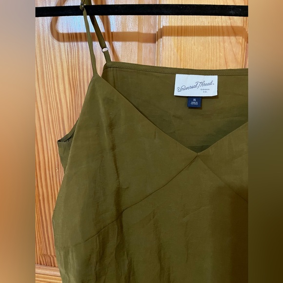 Universal Thread Olive Green Camisole Blouse - Picture 5 of 10